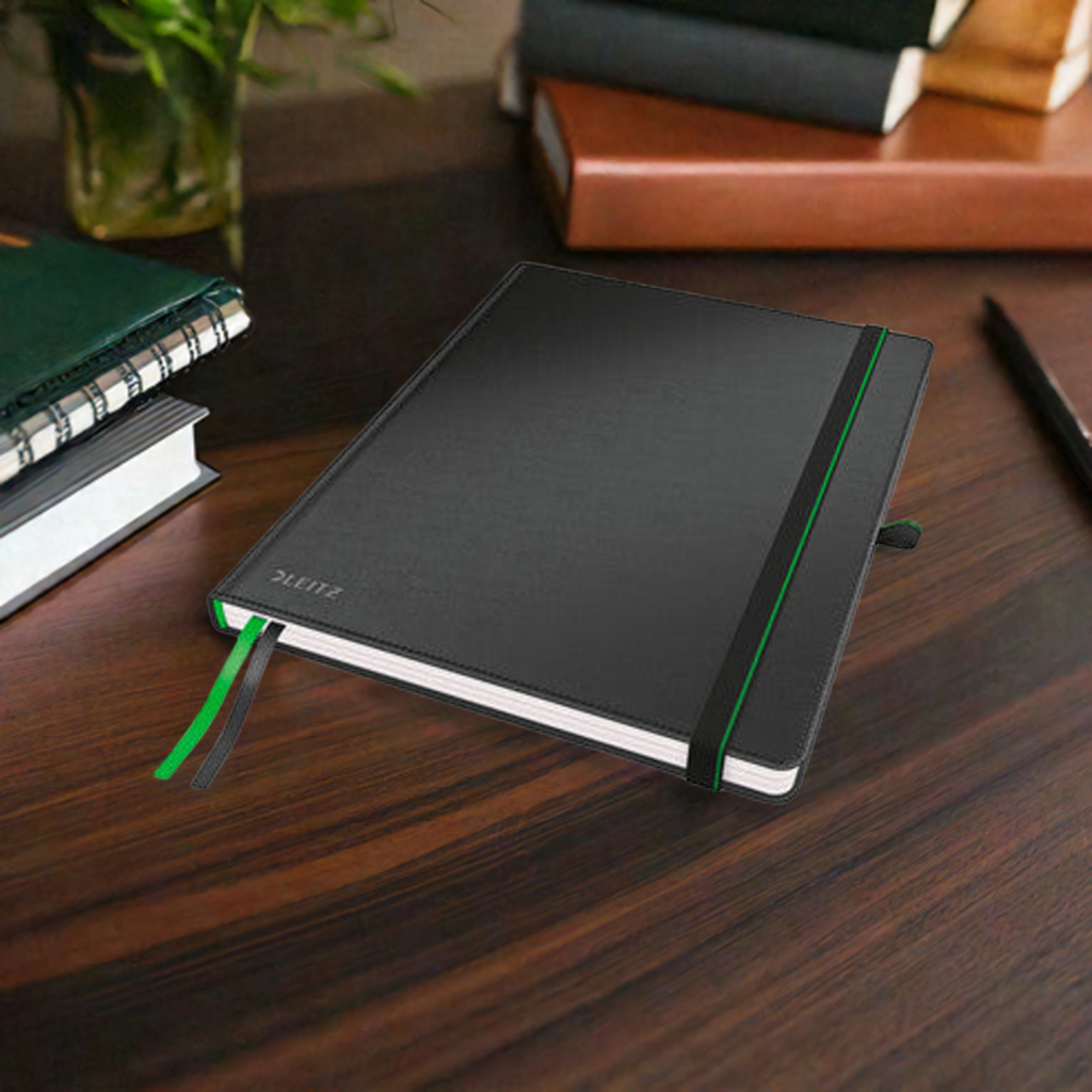 Leitz Complete iPad Notizbuch , 187 x 242 mm, kariert, schwarz